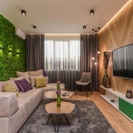 Urban Eden - Lux & Style, 2-Bedroom, 2-Bathroom София Экстерьер фото